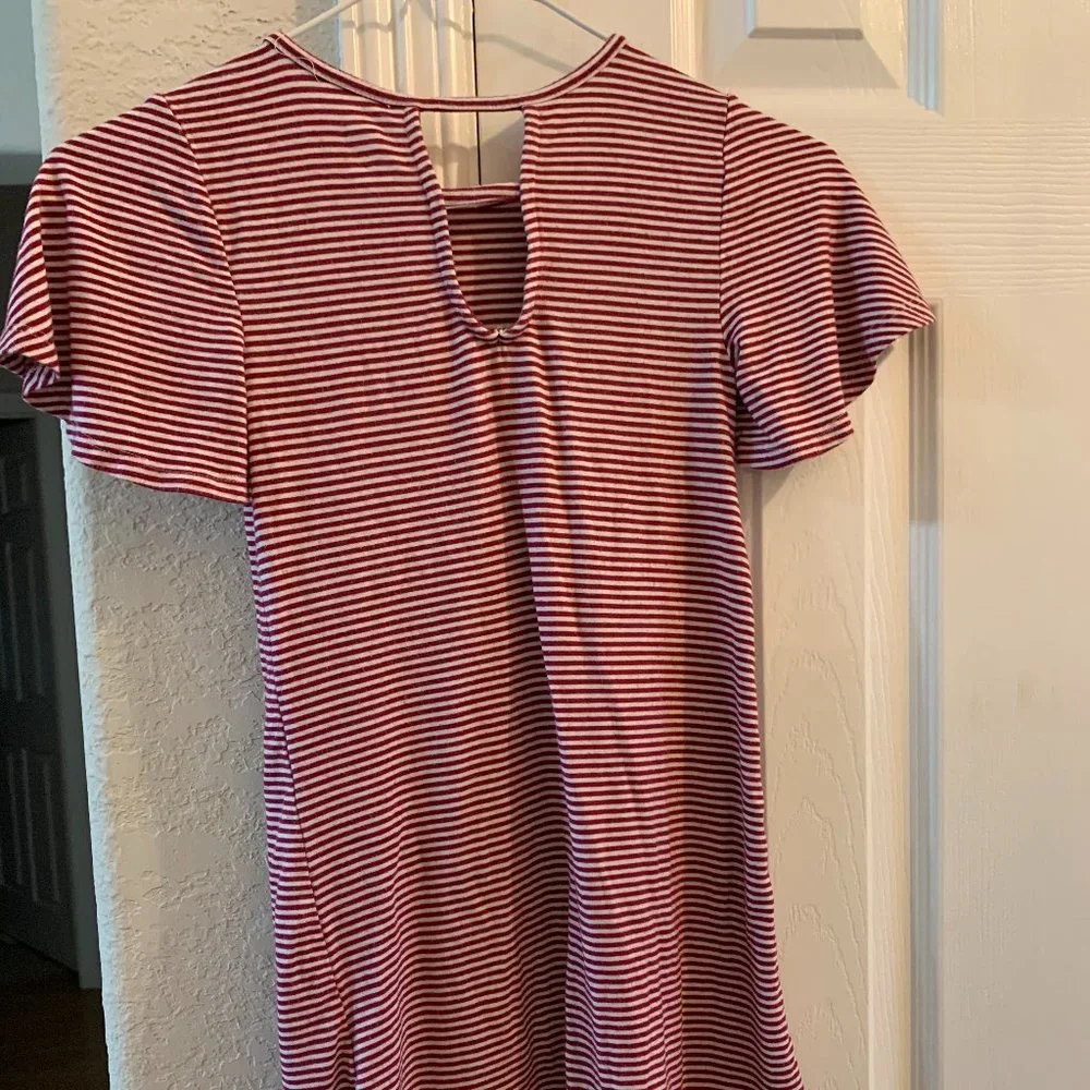 Old Navy striped short sleeve dress 5